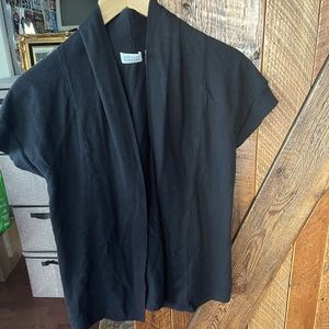 Barney’s New York knit shirt sleeve sweater